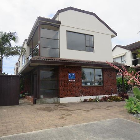 Downtown Mount B And B Mount Maunganui Extérieur photo