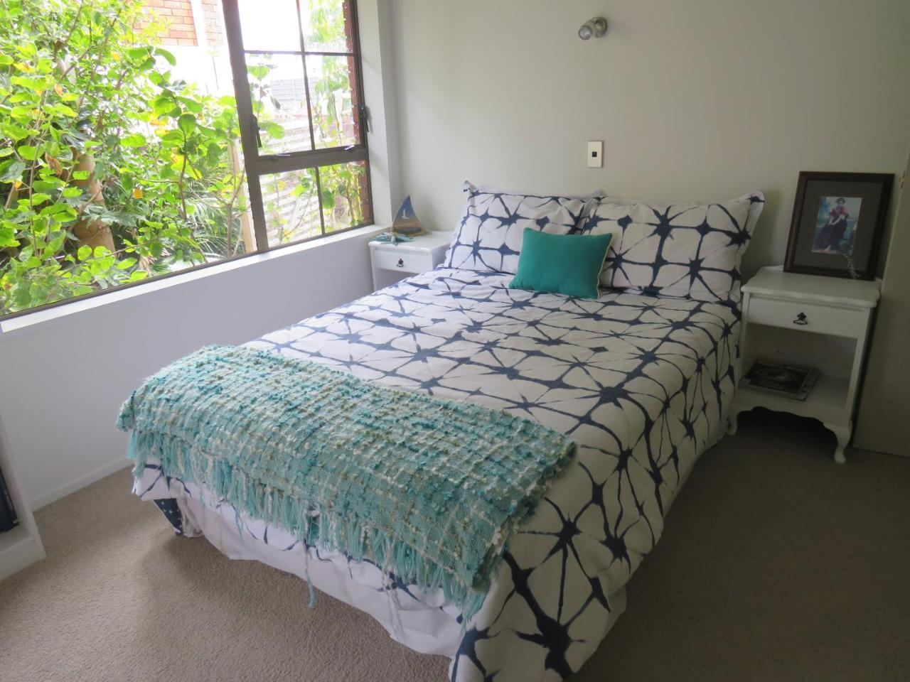 Downtown Mount B And B Mount Maunganui Extérieur photo
