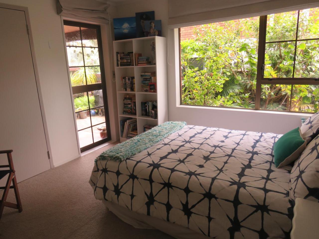 Downtown Mount B And B Mount Maunganui Extérieur photo
